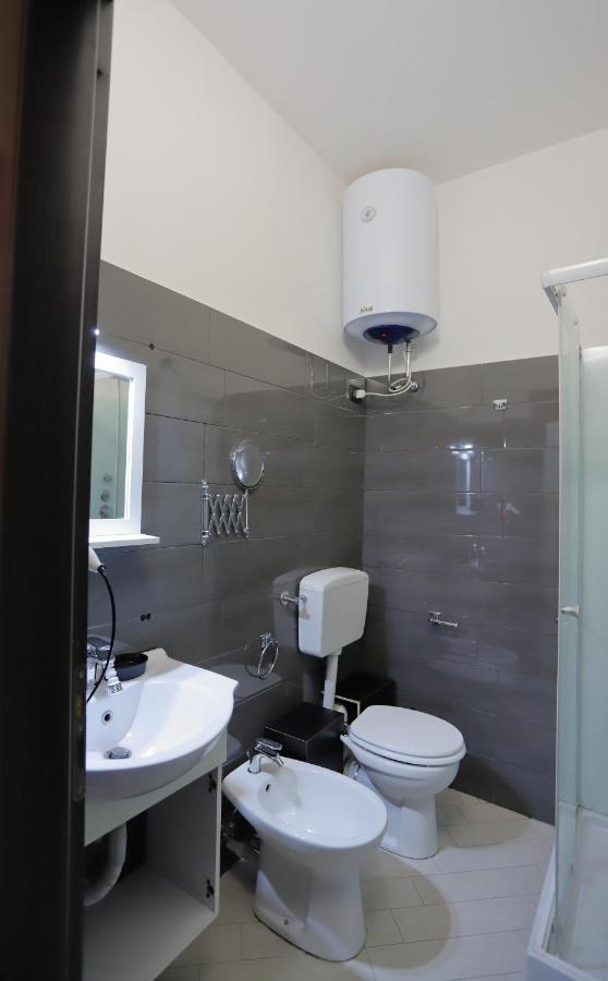 Guest House Le Tre Isole Sorrent Exterior foto